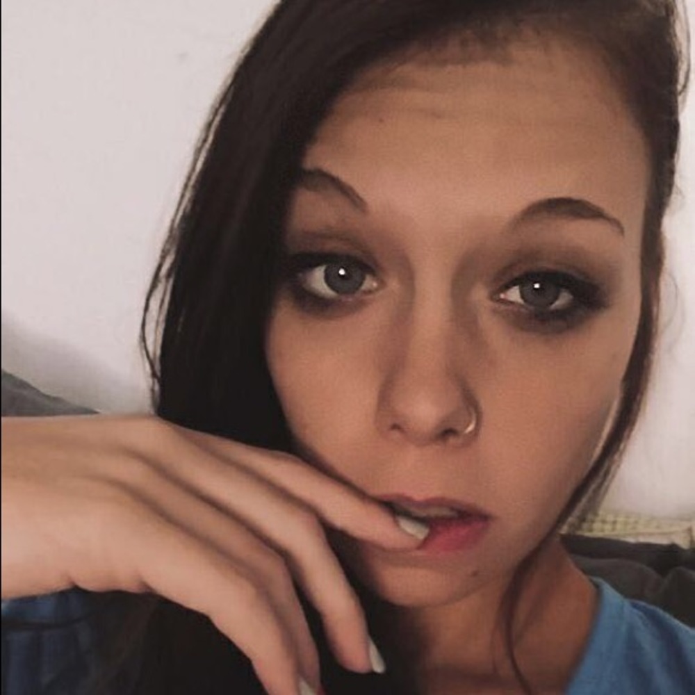 Meet your Posher, Savannah